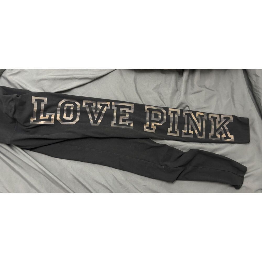 PINK XS Leggings Camouflage Letters on Black